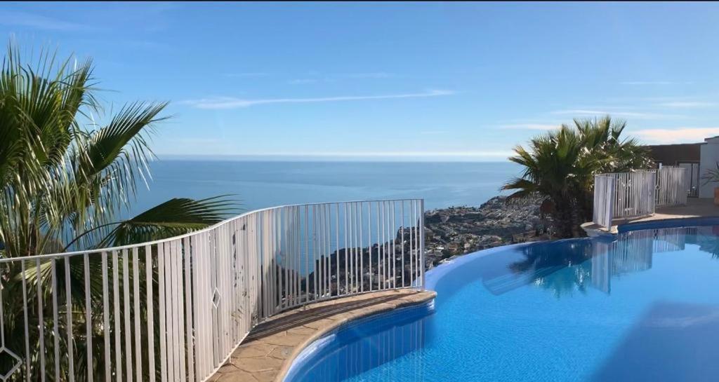 كومبري ديل سول Panorama Luxury Suite المظهر الخارجي الصورة